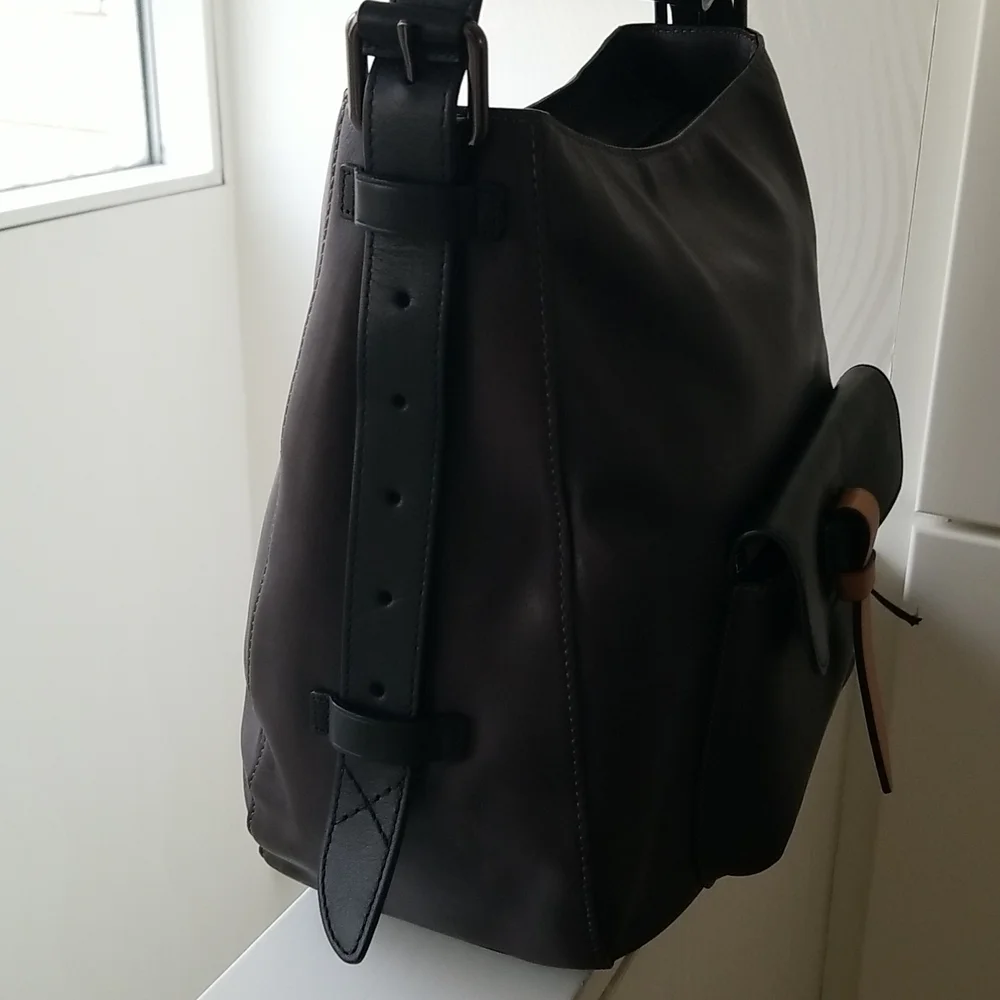 Tumi Santa Monica Mabery Boho Leather Convertible Hobo Shoulder/Crossbod…